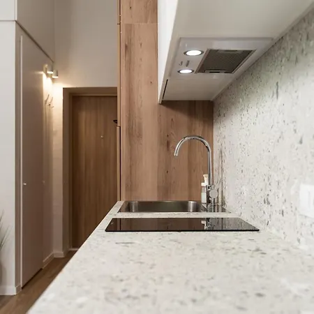 Air 210 Apartment